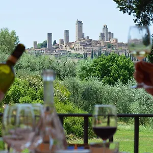 Guardastelle - Agriturismo&vineyard San Gimignano